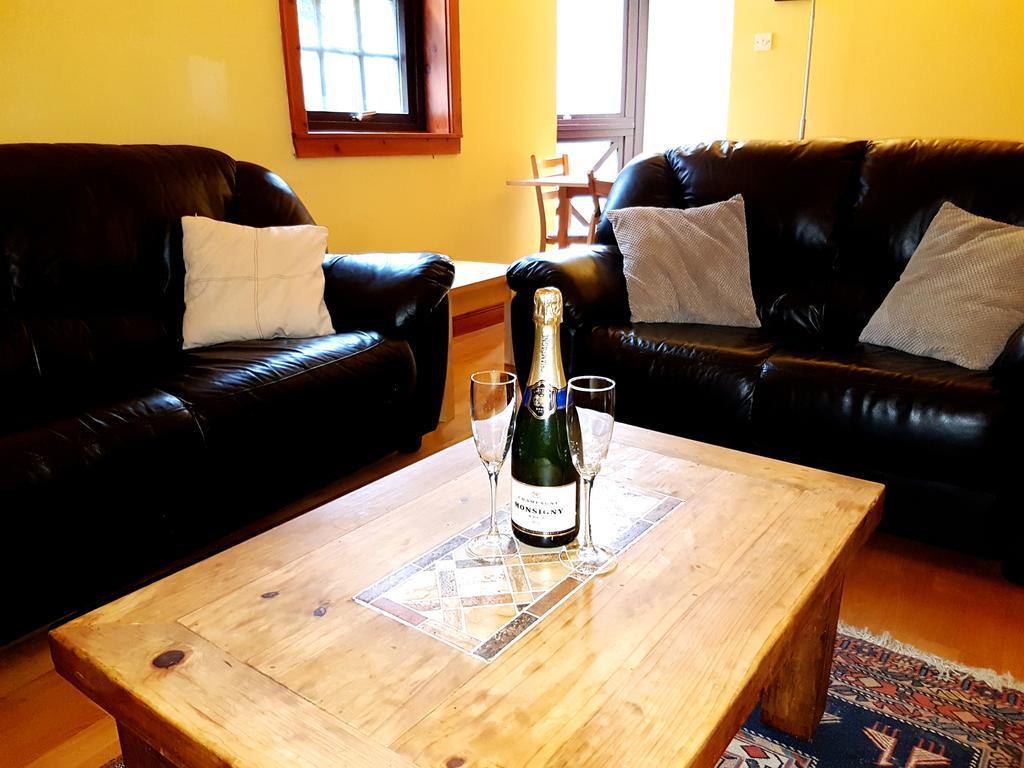 Dean Village - Lovely 2 Bed In Picturesque Dean Village With Balcony And Private Parking Edinburgh Cameră foto